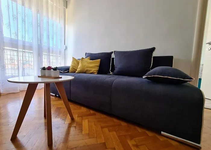 Apartments Papedoni Split