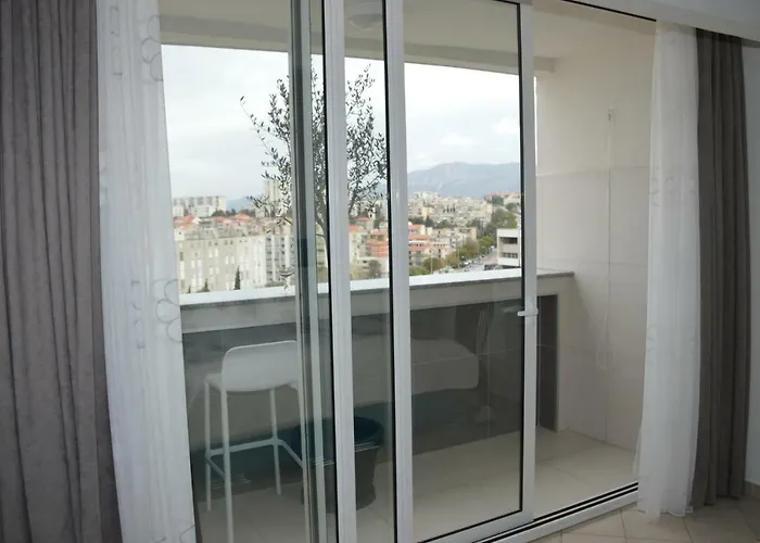 Apartments Papedoni Split